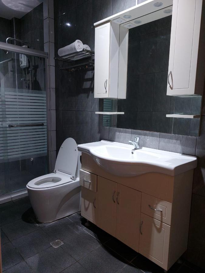 Bonsai Jacuzzi Suites 팡라오 외부 사진