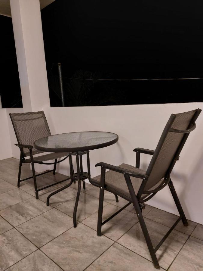 Bonsai Jacuzzi Suites 팡라오 외부 사진