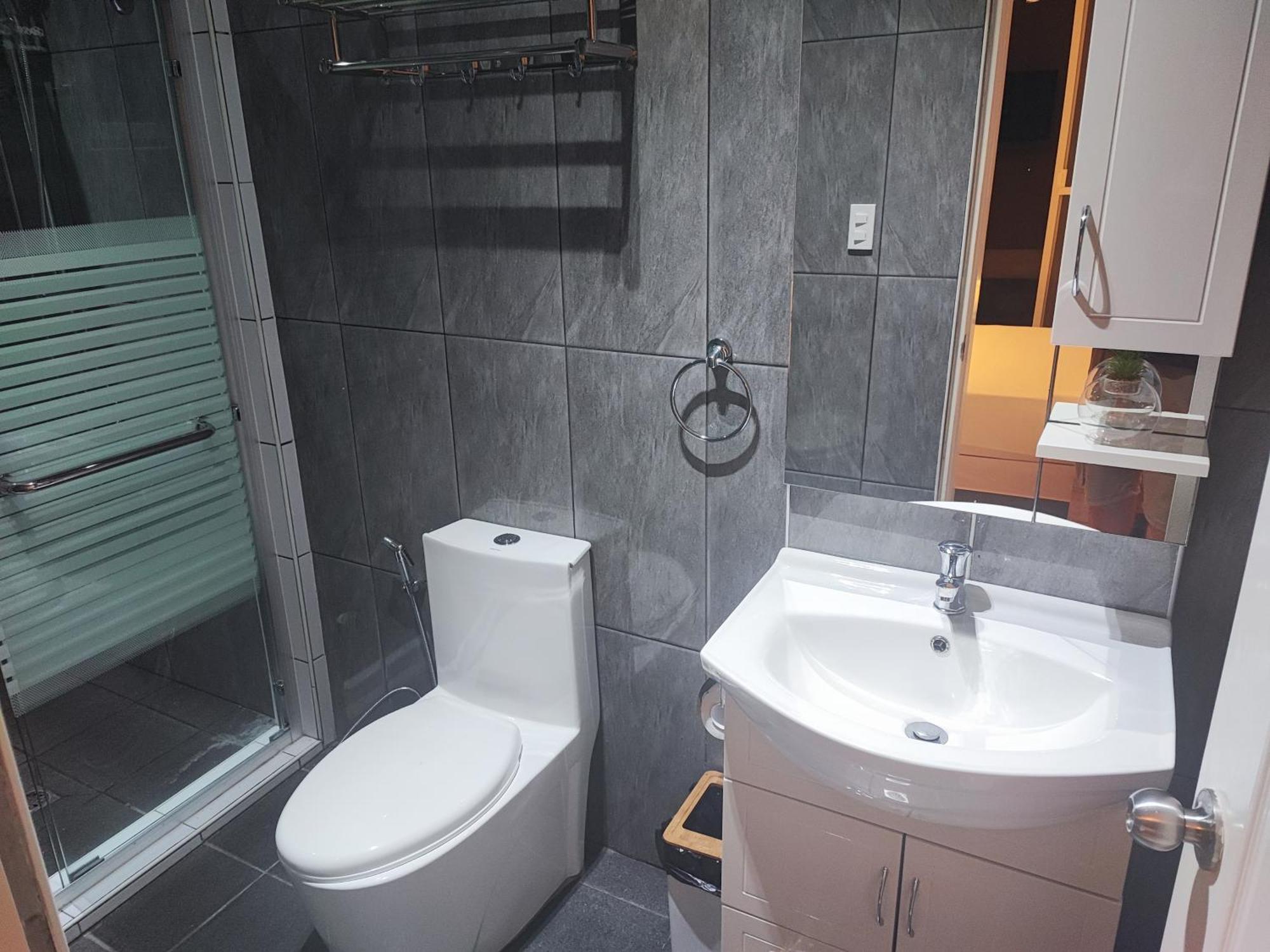 Bonsai Jacuzzi Suites 팡라오 외부 사진